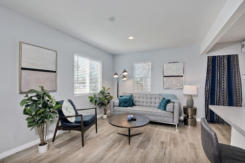 Furnished Finder property 315854_1 photo 4