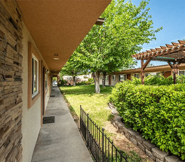 Furnished Finder property 316019_1 photo 10