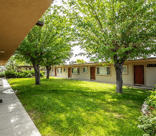 Furnished Finder property 316019_1 photo 4