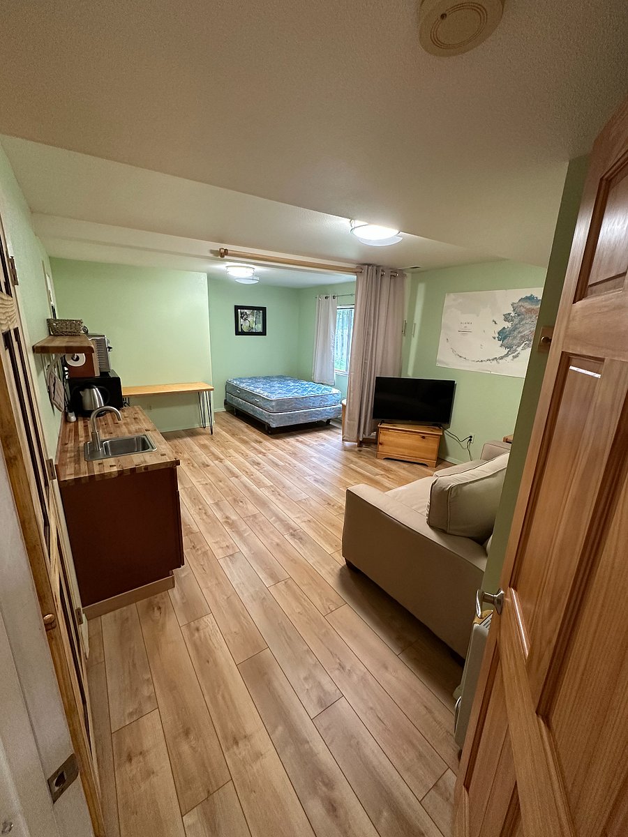 Furnished Finder property 316026_1 photo 5