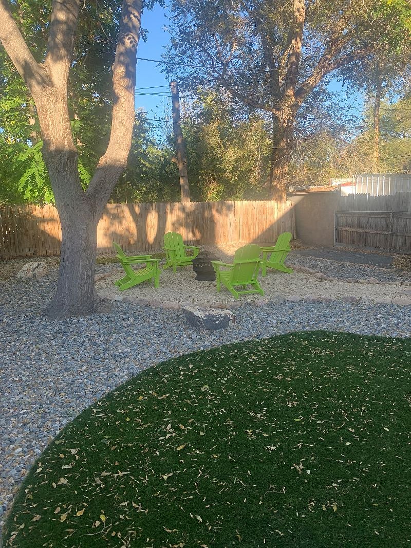 Furnished Finder property 316043_1 photo 11