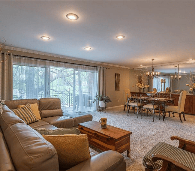 Formal living room and dinning