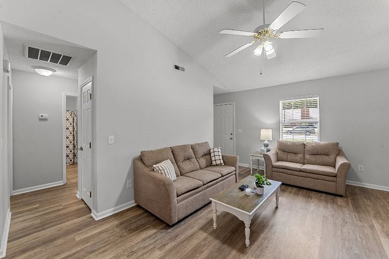 Furnished Finder property 316100_1 photo 4
