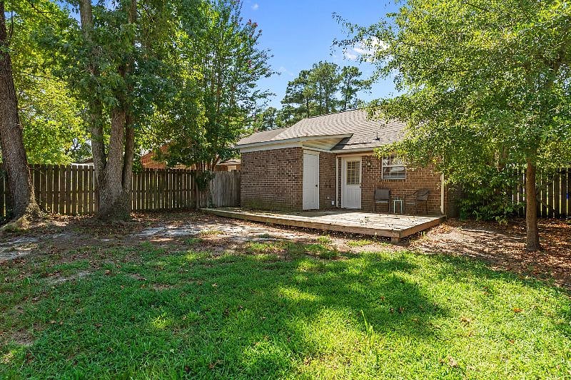 Furnished Finder property 316100_1 photo 12