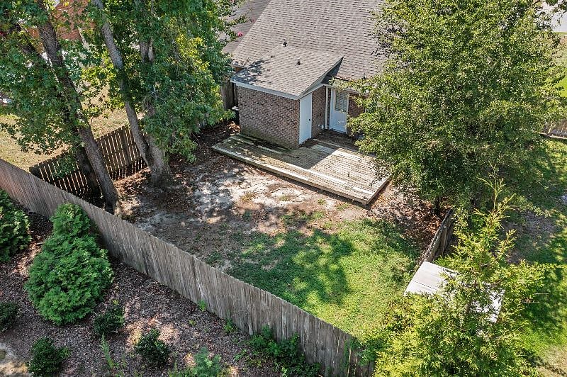 Furnished Finder property 316100_1 photo 14