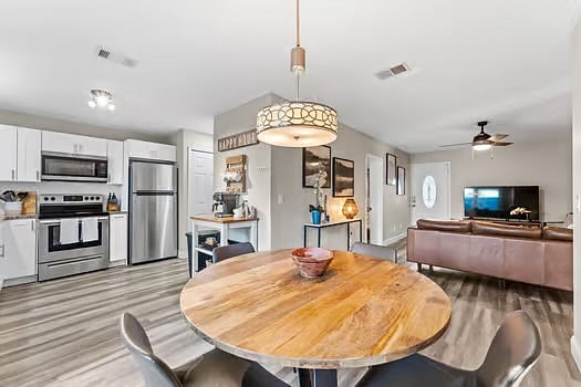 Furnished Finder property 316127_1 photo 10