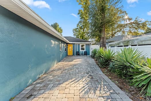 Private Driveway