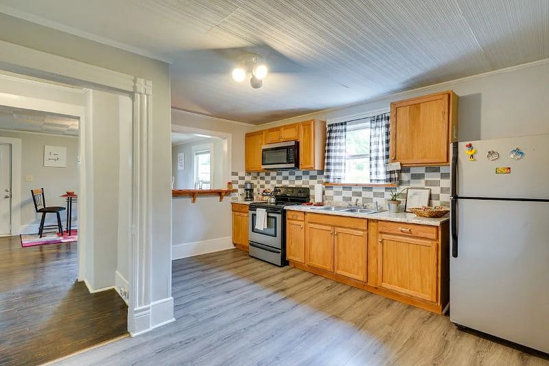 Furnished Finder property 316265_1 photo 9