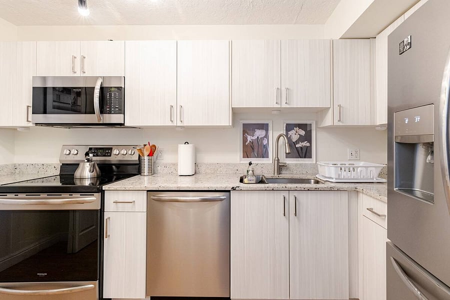 Furnished Finder property 316280_1 photo 11