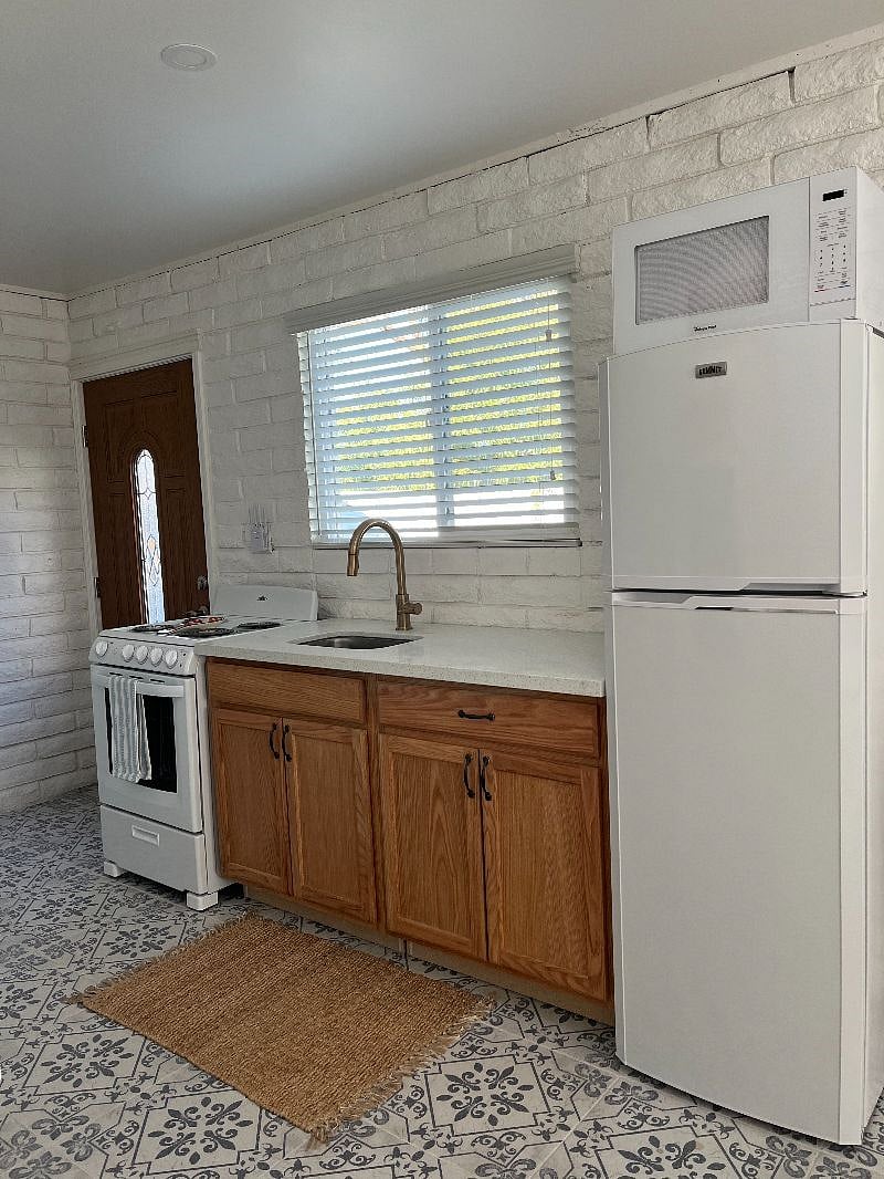 Furnished Finder property 316405_1 photo 4