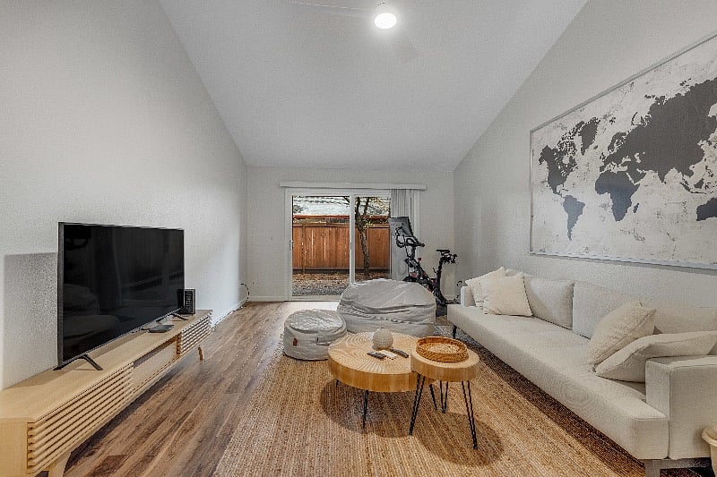 Furnished Finder property 316414_1 photo 13