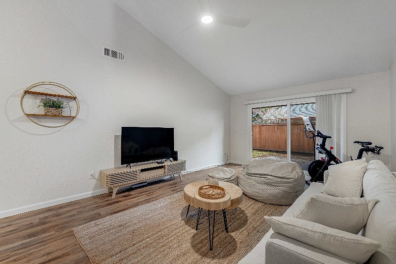 Furnished Finder property 316414_1 photo 15