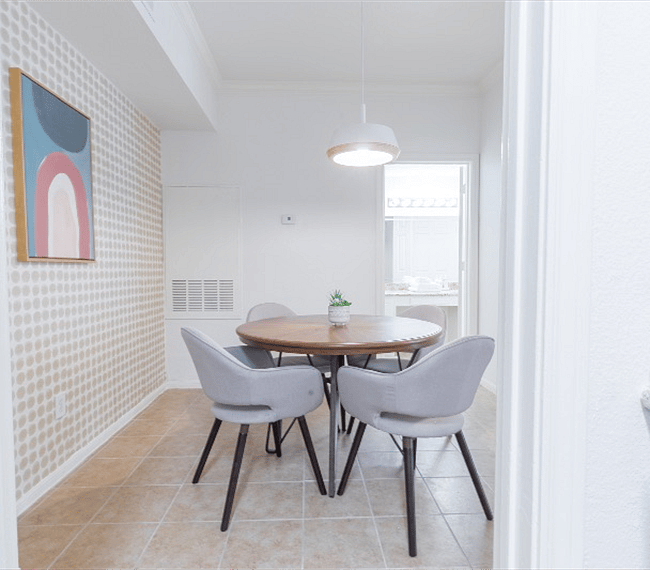 Furnished Finder property 316417_1 photo 12