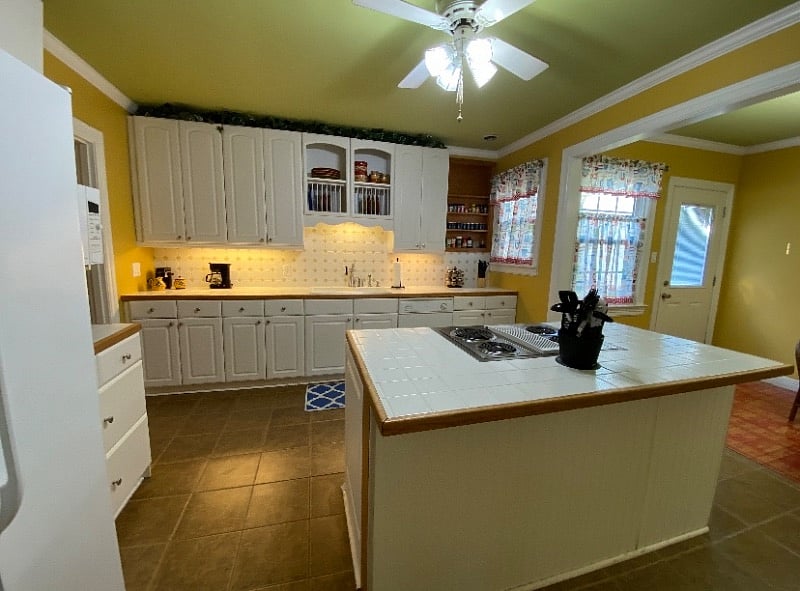 Furnished Finder property 316440_1 photo 4