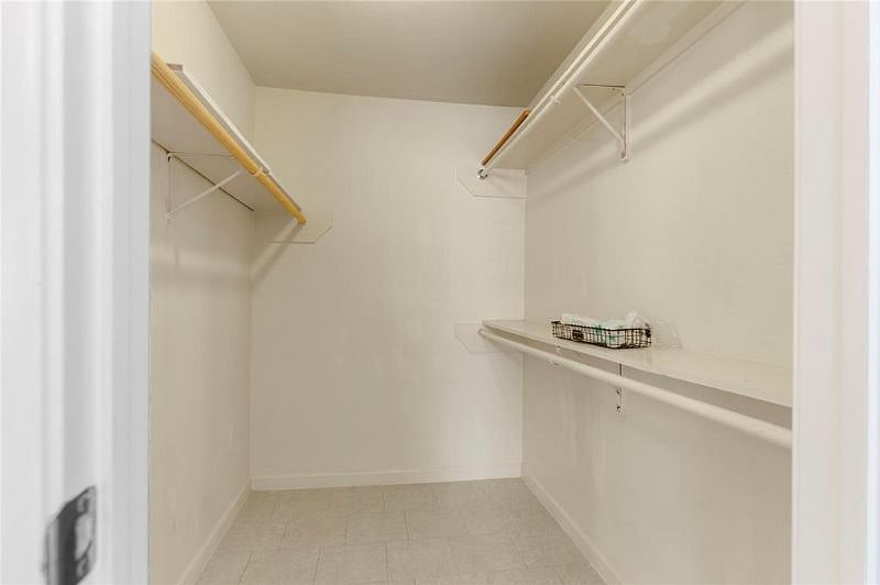 Furnished Finder property 316463_1 photo 17