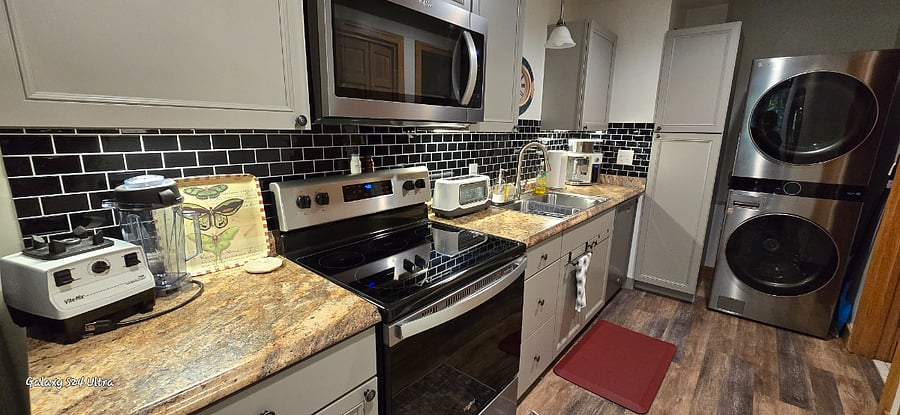 Furnished Finder property 316551_1 photo 10
