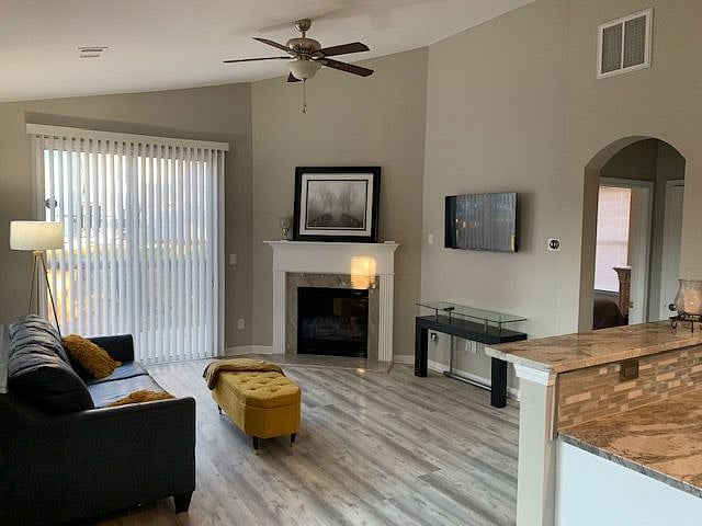 Furnished Finder property 316574_1 photo 3