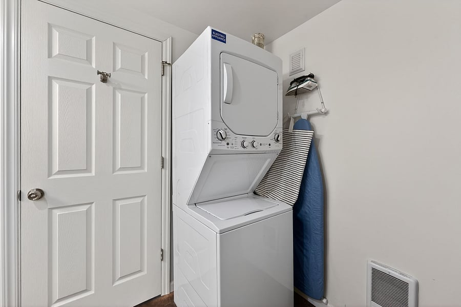 Furnished Finder property 316601_1 photo 16