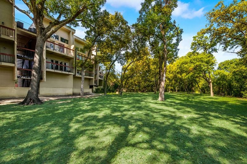 Furnished Finder property 316802_1 photo 12
