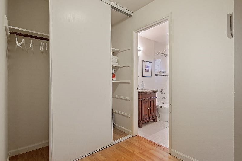 Furnished Finder property 316870_1 photo 10