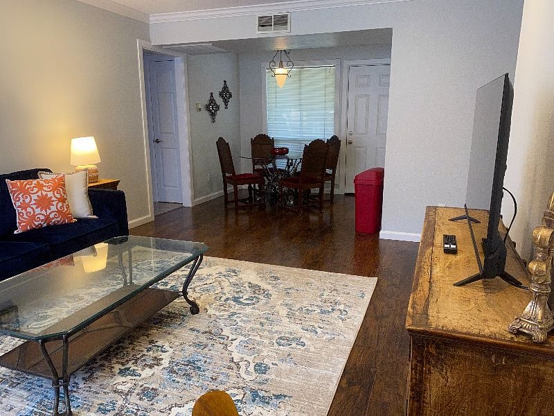 Furnished Finder property 316915_1 photo 4