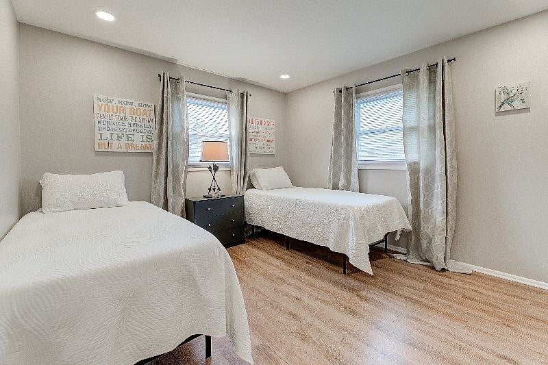Furnished Finder property 317024_1 photo 17