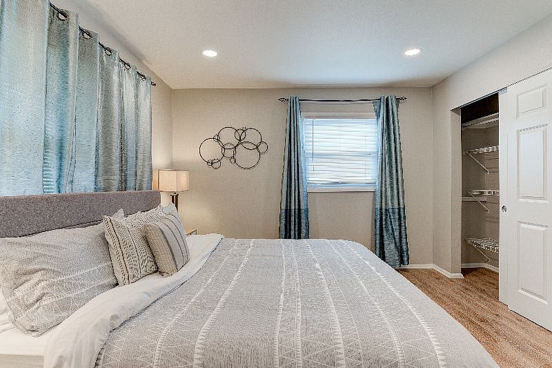 Furnished Finder property 317024_1 photo 13