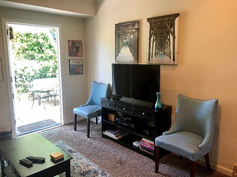 Furnished Finder property 317035_1 photo 6