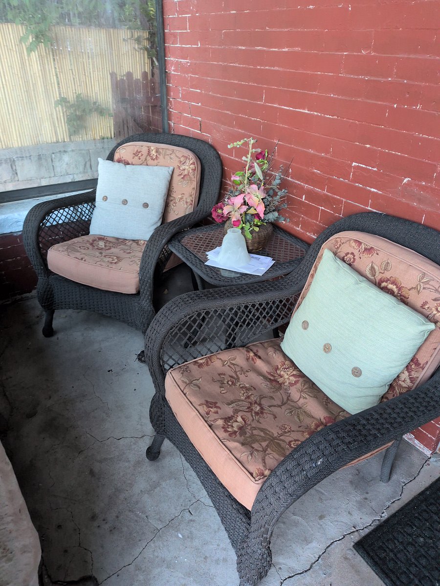 Furnished Finder property 317203_1 photo 9