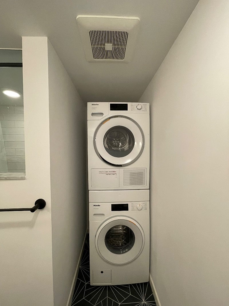 In unit washer and dryer