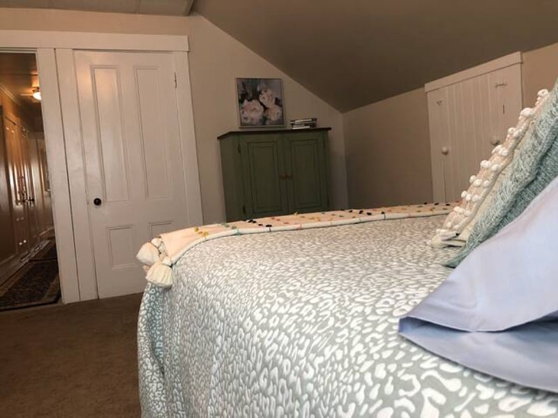Furnished Finder property 317493_1 photo 18