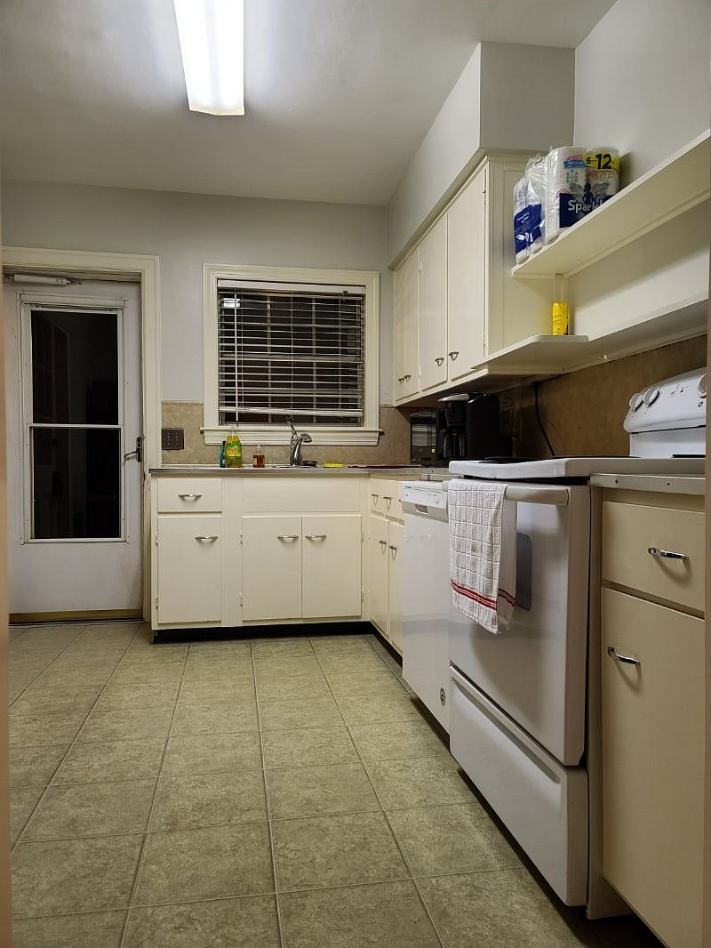 Furnished Finder property 317547_1 photo 15