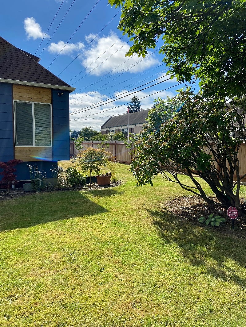 Nice Fenced Yard