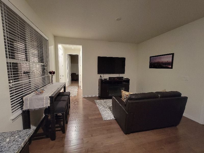 Furnished Finder property 317670_1 photo 5