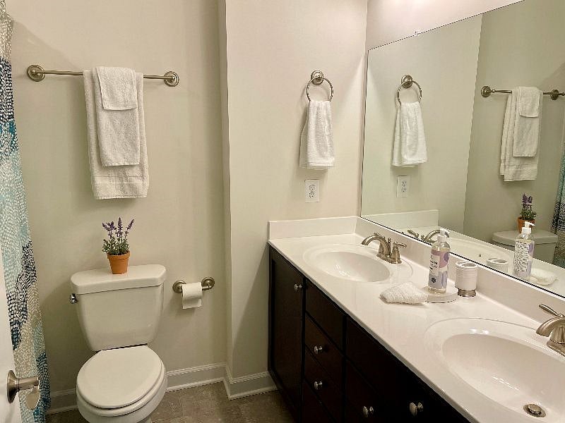 The third floor full bath with double vanity.