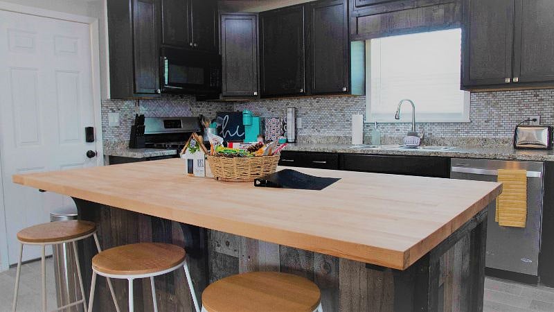 Furnished Finder property 317821_1 photo 1