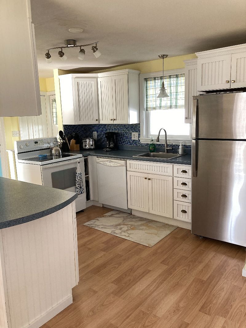Furnished Finder property 317850_1 photo 9