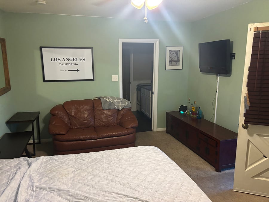 Furnished Finder property 317917_2 photo 3