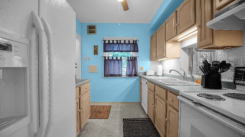 Furnished Finder property 317922_1 photo 16