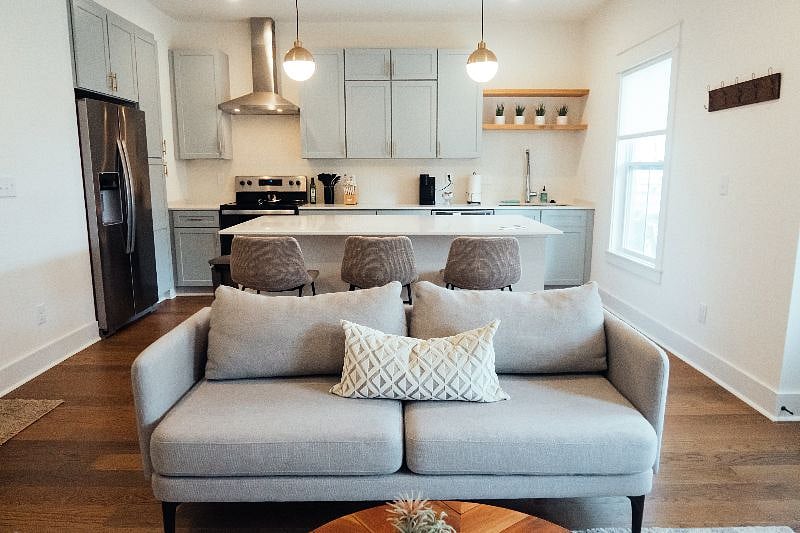 Furnished Finder property 318013_1 photo 4