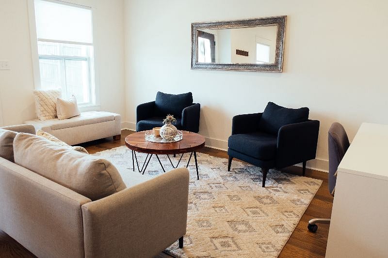 Furnished Finder property 318013_1 photo 8