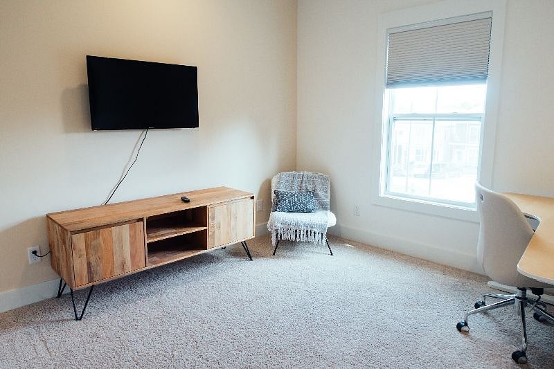 Furnished Finder property 318013_1 photo 23