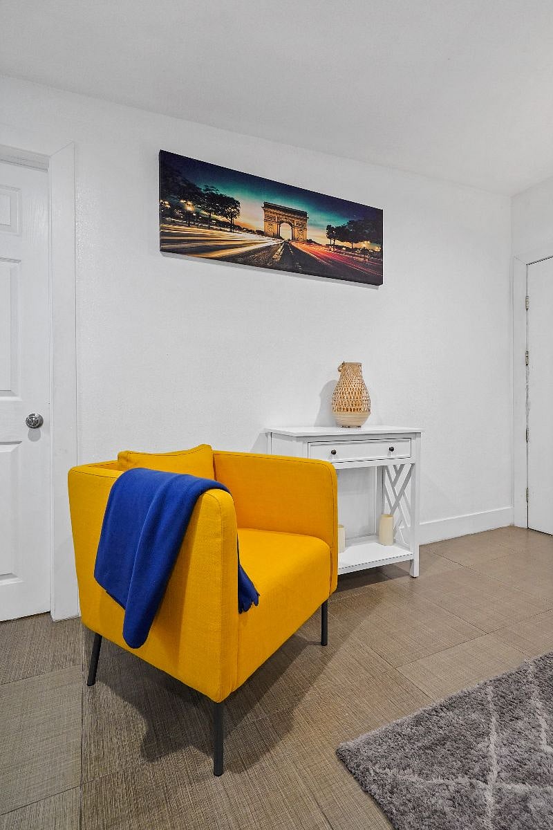 Furnished Finder property 318123_1 photo 13