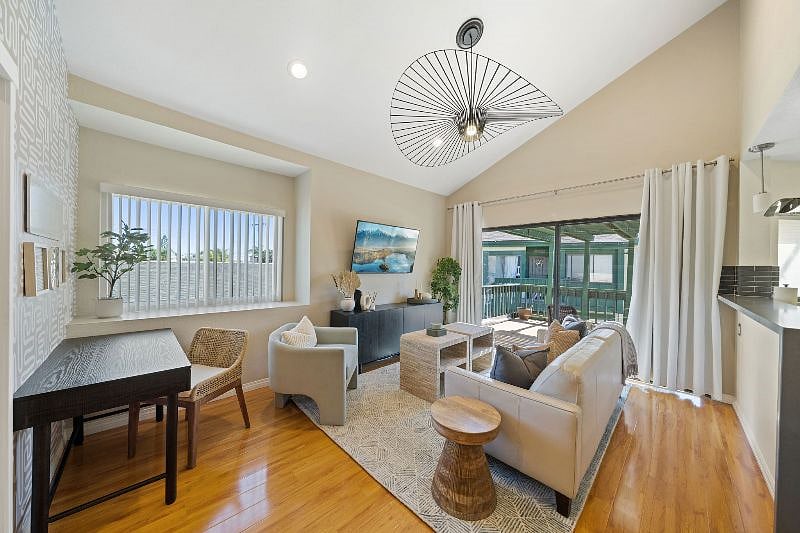 Furnished Finder property 318136_1 photo 3
