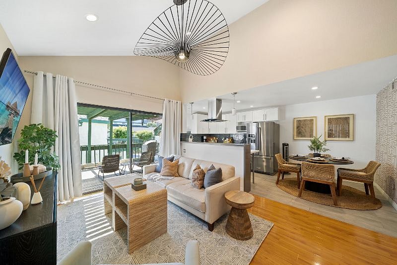 Furnished Finder property 318136_1 photo 7