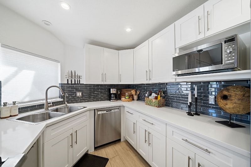 Furnished Finder property 318136_1 photo 12