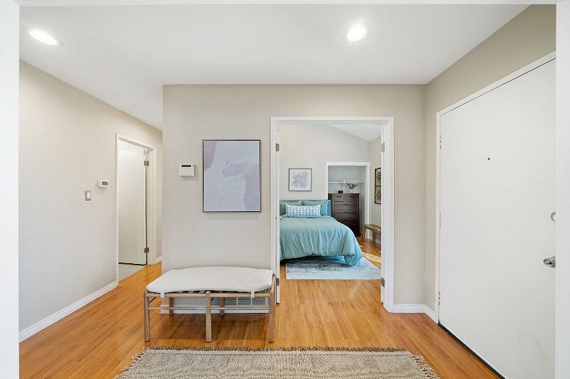 Furnished Finder property 318136_1 photo 26