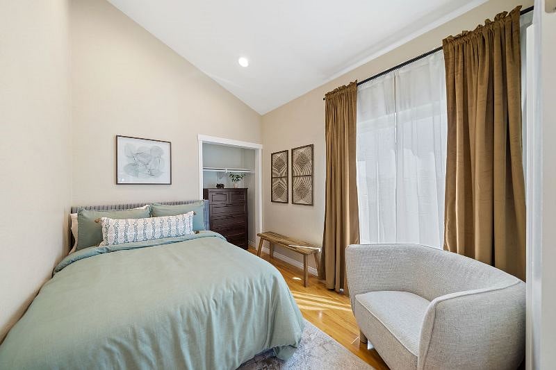 Furnished Finder property 318136_1 photo 27