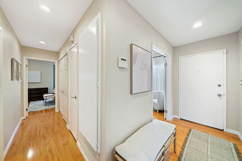 Furnished Finder property 318136_1 photo 30