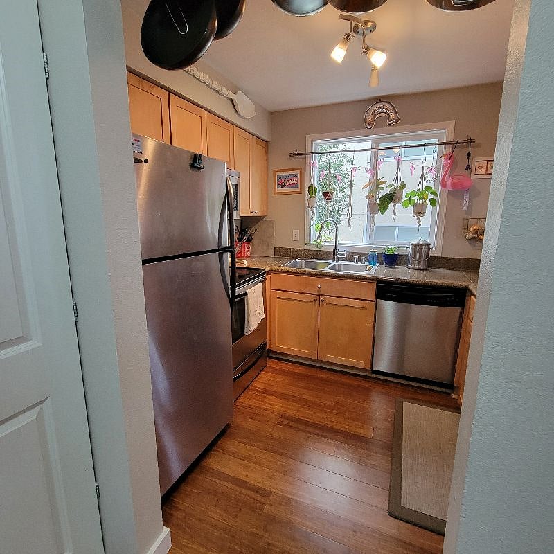 Furnished Finder property 318236_1 photo 2